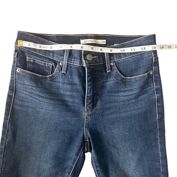 Levi’s 311 Jeans: shaping skinny - Picture 6 of 7
